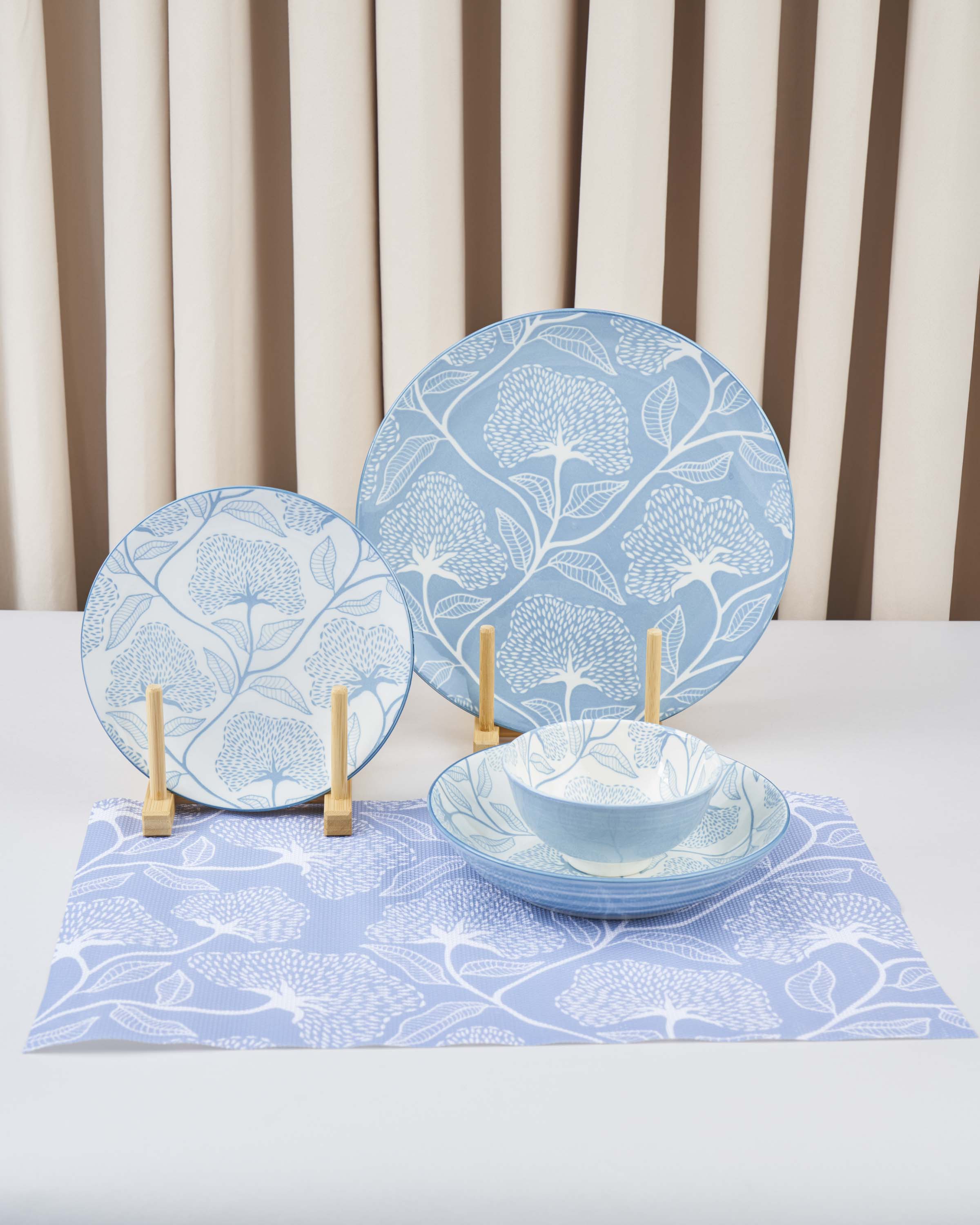 Rawda Dinner Set – 30 Pieces (Serves 6)