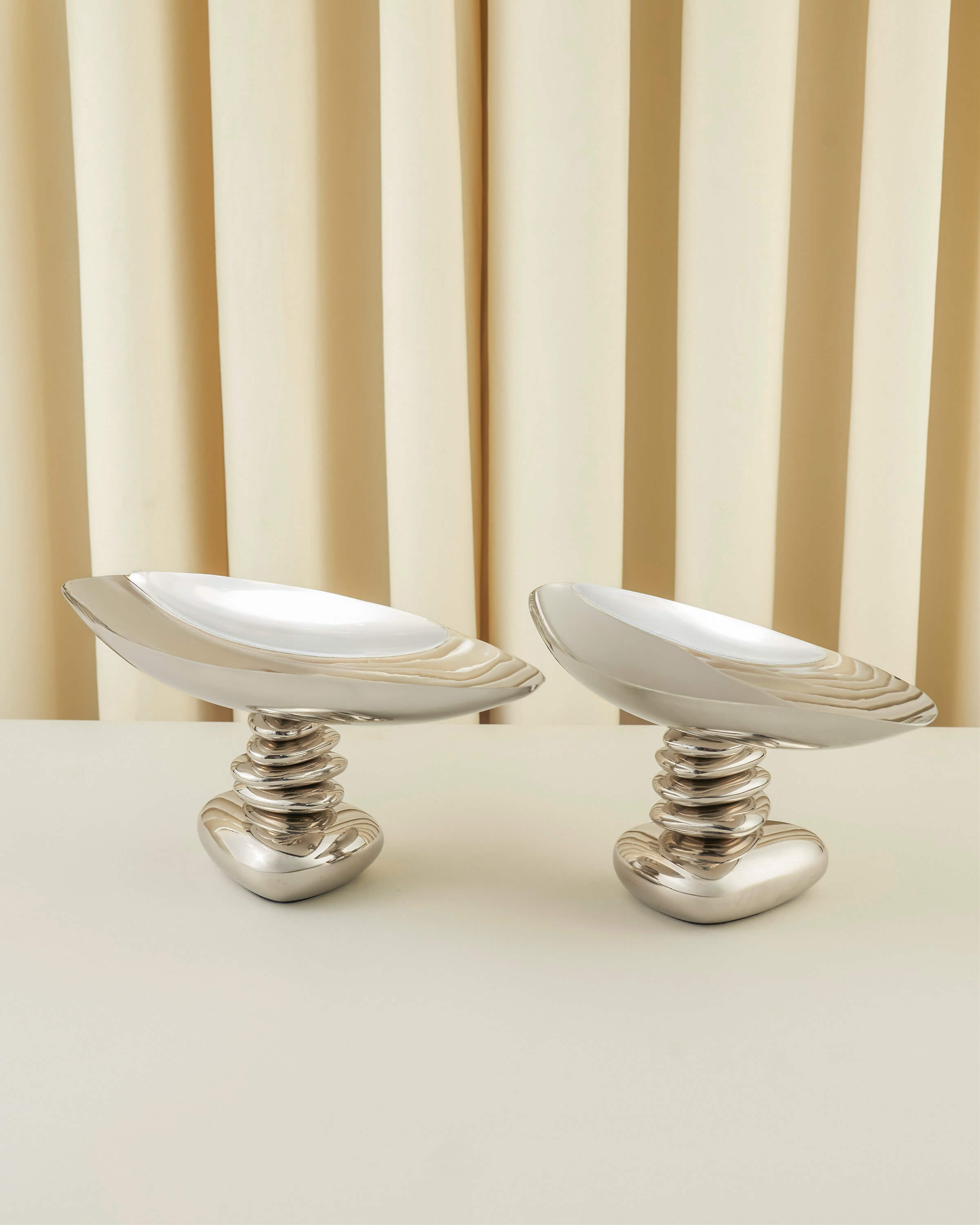 "Rawasi" Oval Flat Plate – 2 Sizes