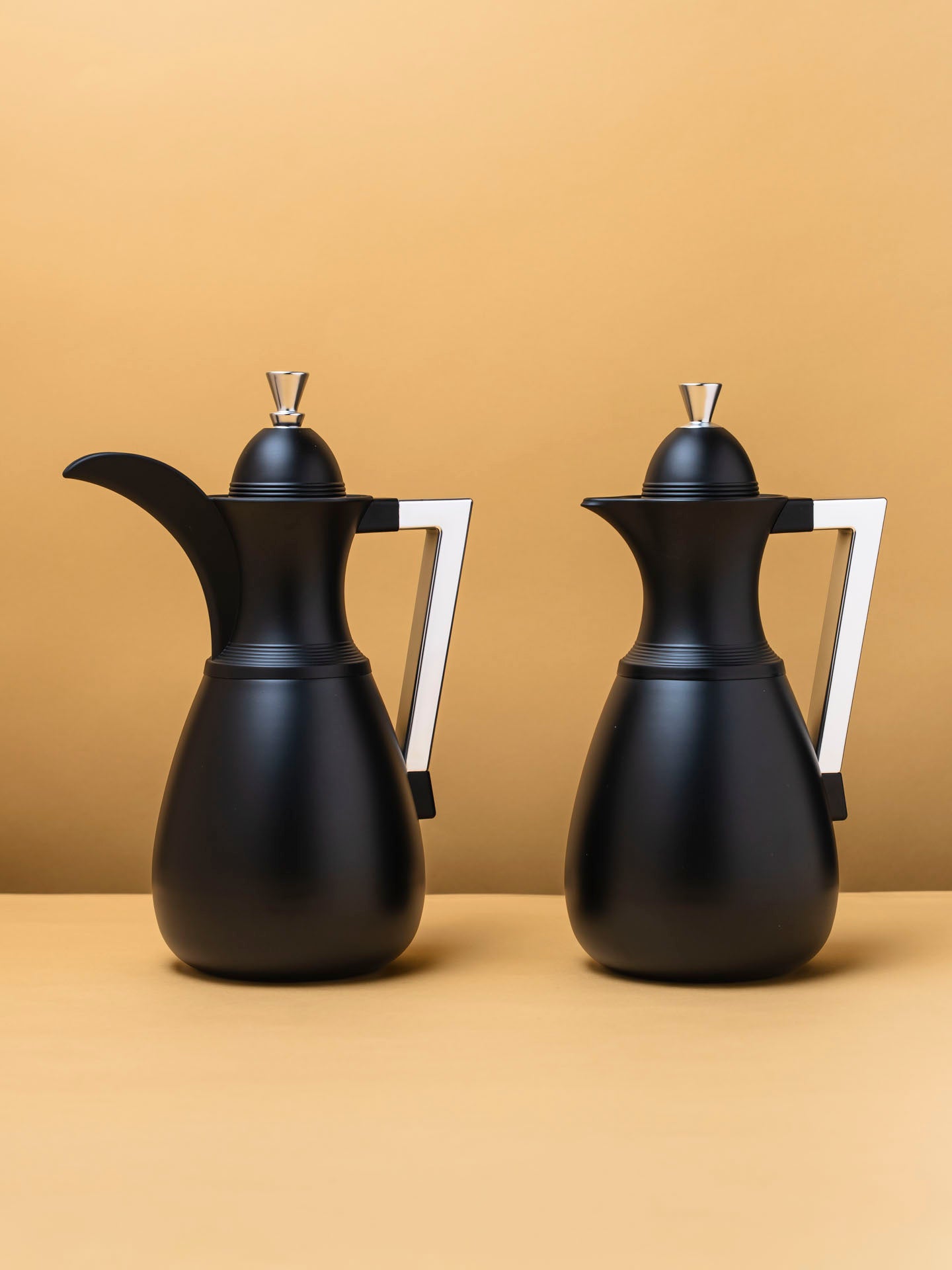 Al-Maha Thermos Set (Tea & Coffee)