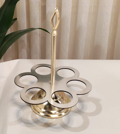 Masterpiece Finjan Holder — Gold & Silver