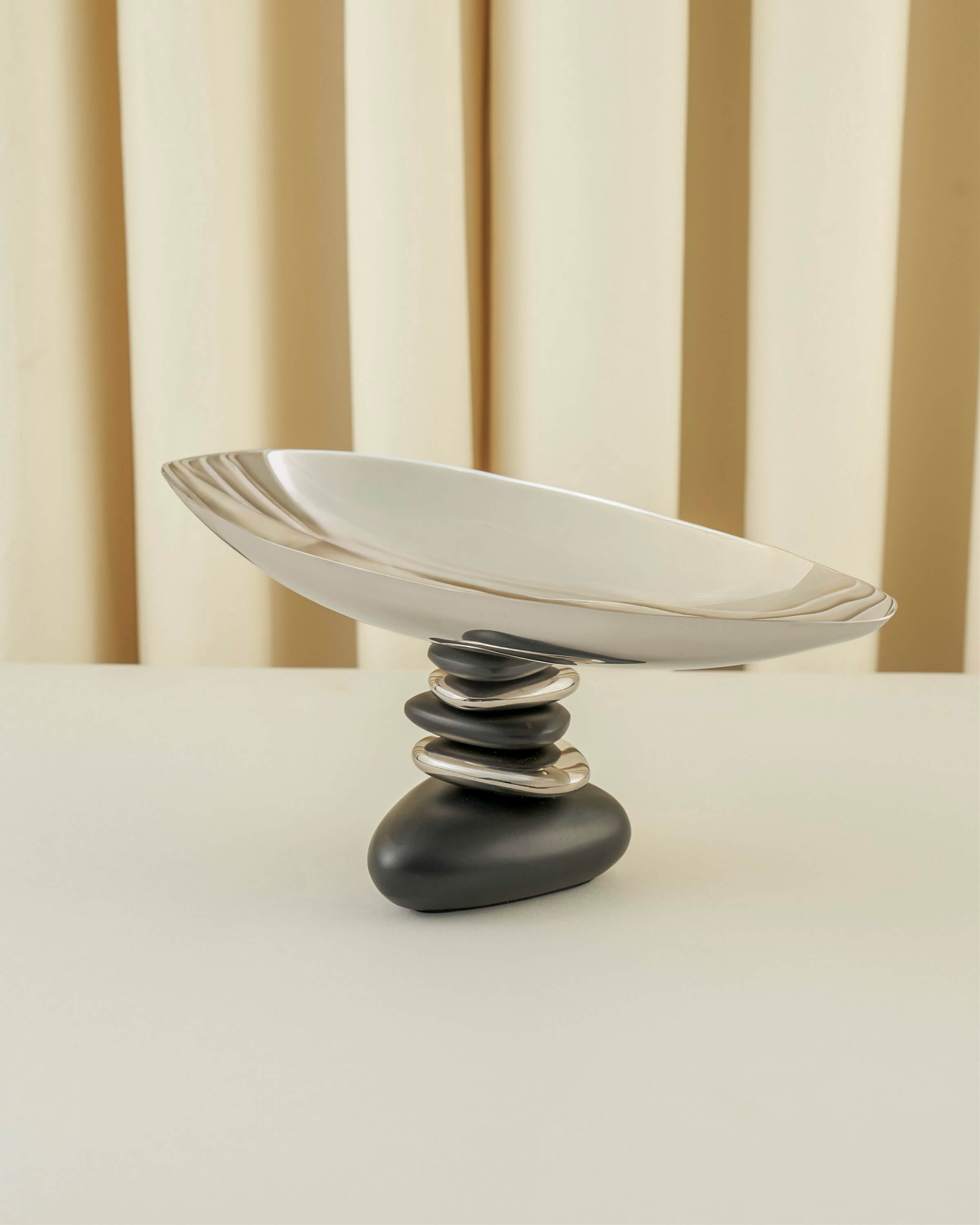 "Rawasi" Oval Flat Plate – 2 Sizes