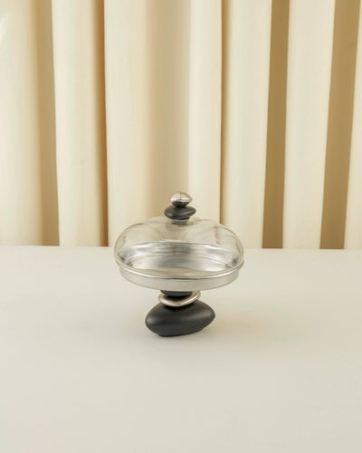 "Rawasi" Footed Flat Plate with Glass Dome – 3 Sizes