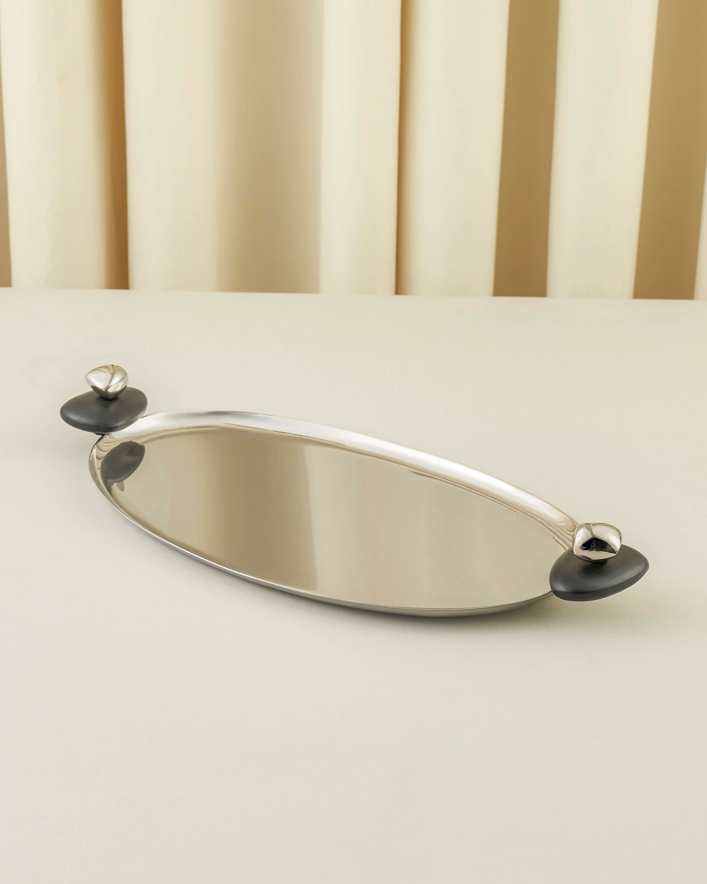 "Rawasi" Oval Serving Tray – 2 Sizes