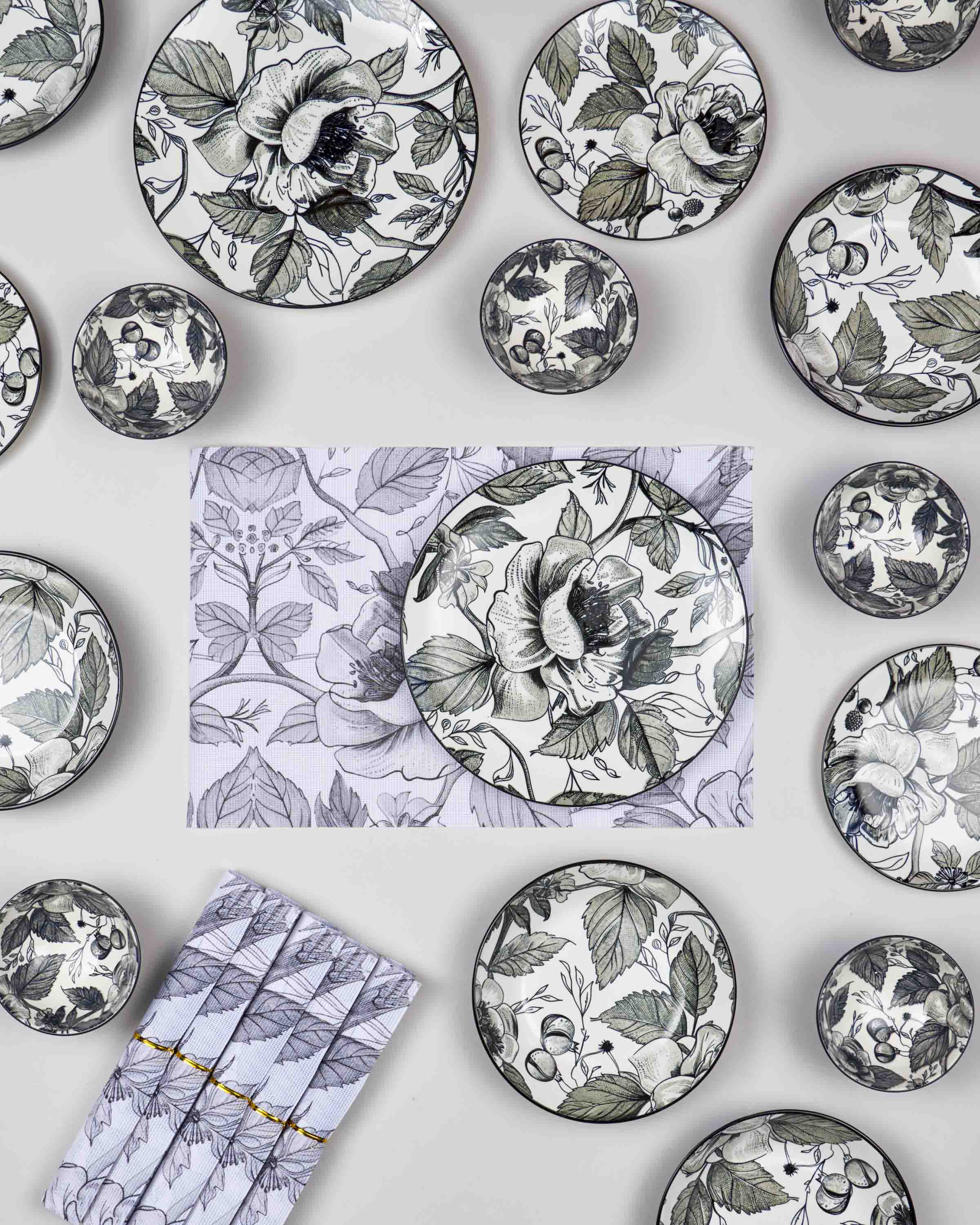 Rawda Dinner Set – 30 Pieces (Serves 6)